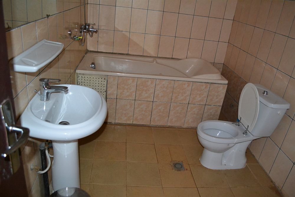 Hotel De Malte Tchang Zewnętrze zdjęcie